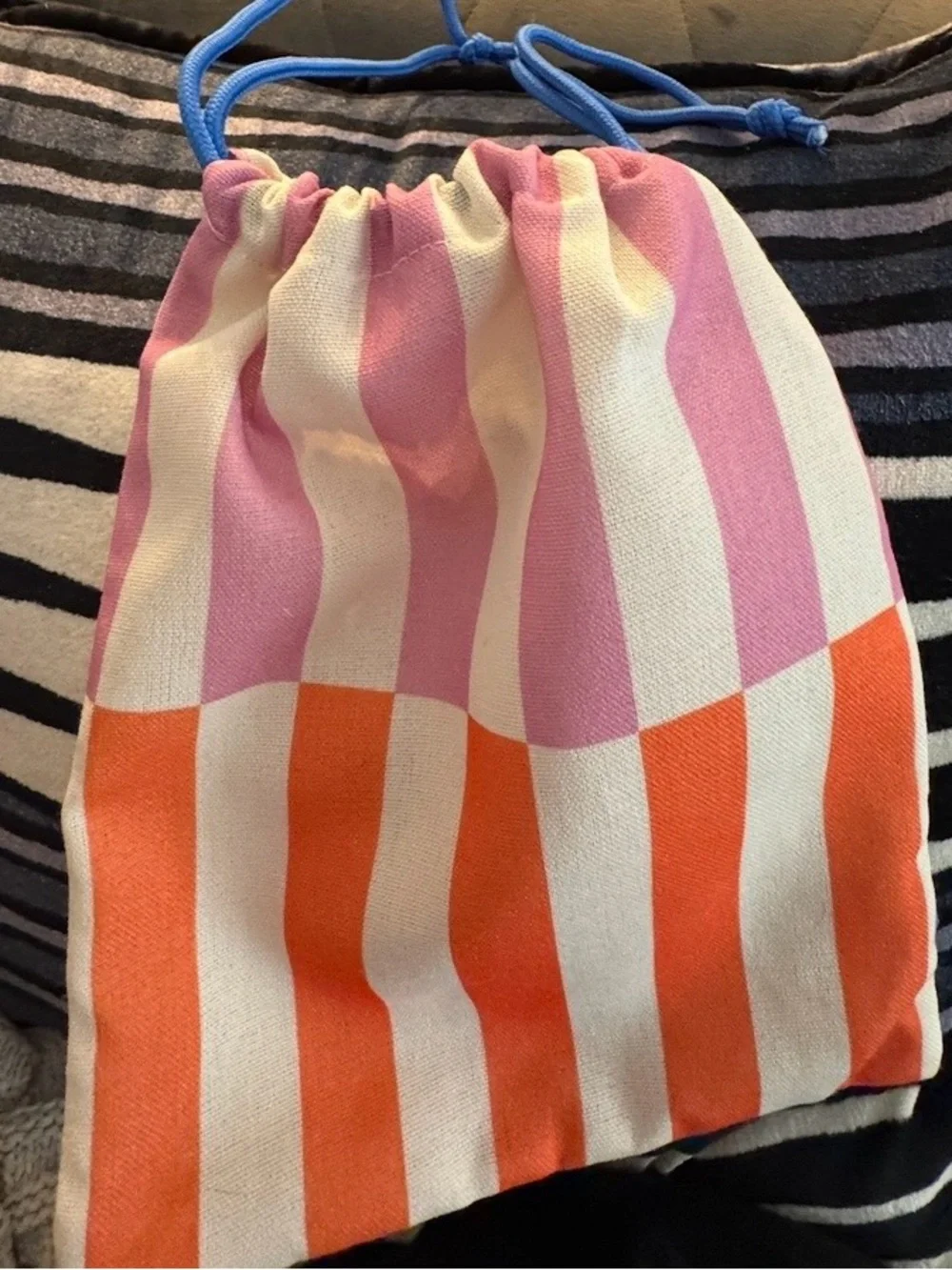Ipsy ‘Vacation’ Glam Pouch Bag